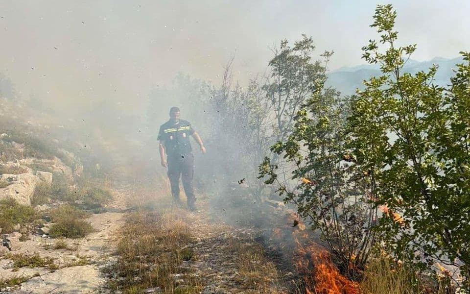 Ugašen požar u Trnjinama