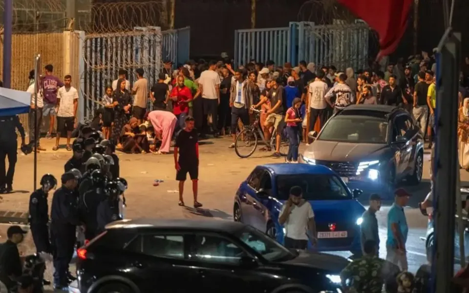 Spain Deploys Military to Restore Order in Ceuta After Border Crossing