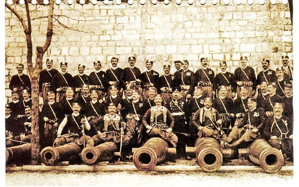Pohara istorije