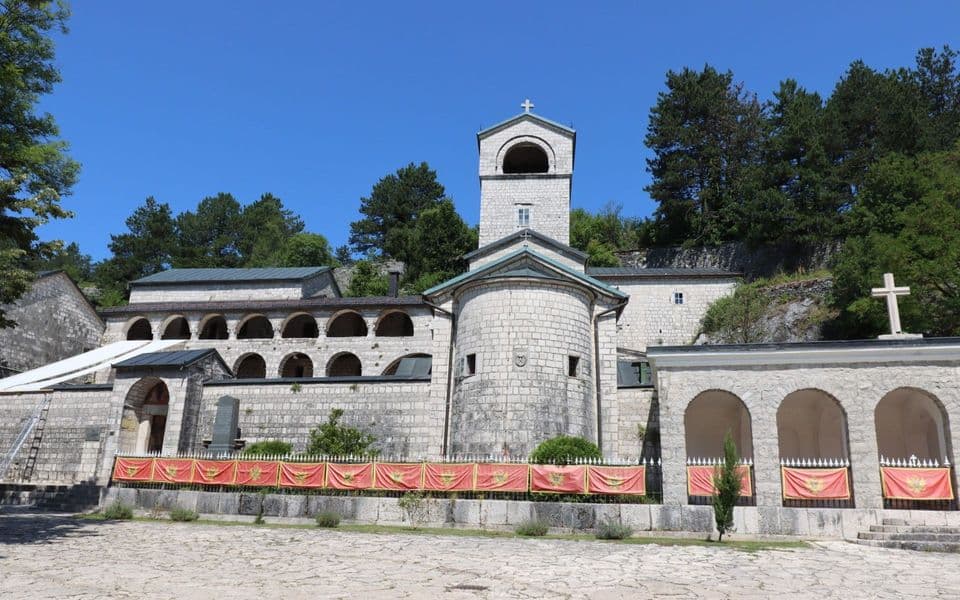 Ne znaju gdje su predmeti, ali tvrde da nijesu nužno nestali