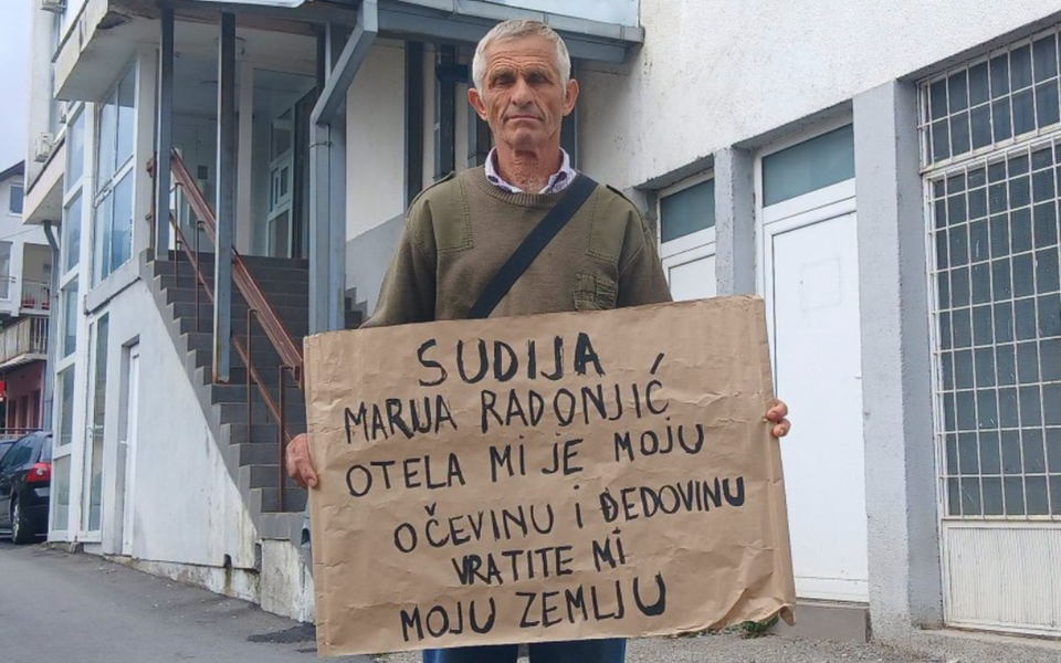 Radisav Nedović 21 dan štrajkuje glađu, porodica tvrdi da je životno ugrožen