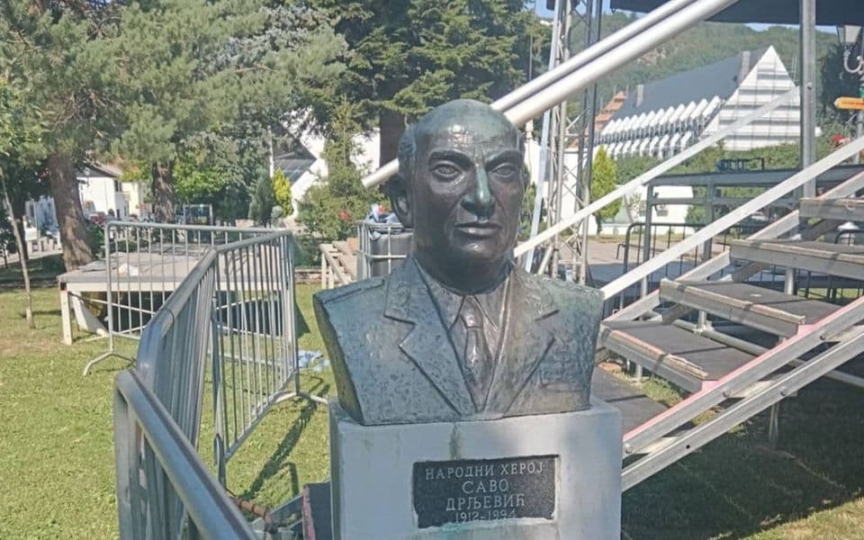 Narodni heroj „čuvaće“ koncert Cece Ražnatović