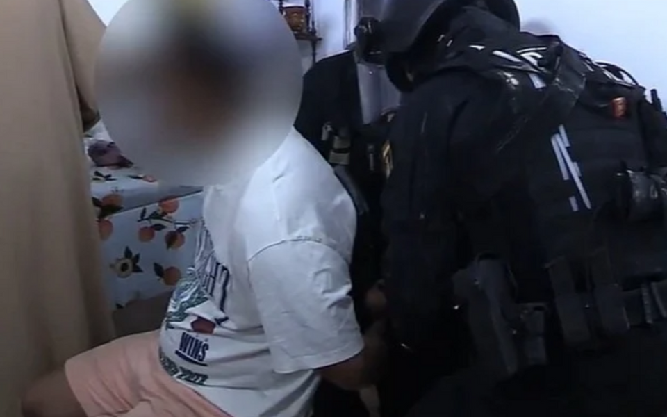 Razbijena jedna od najvećih kriminalnih mreža: Pao klan koji je zarađivao milione na švercu ljudi i droge