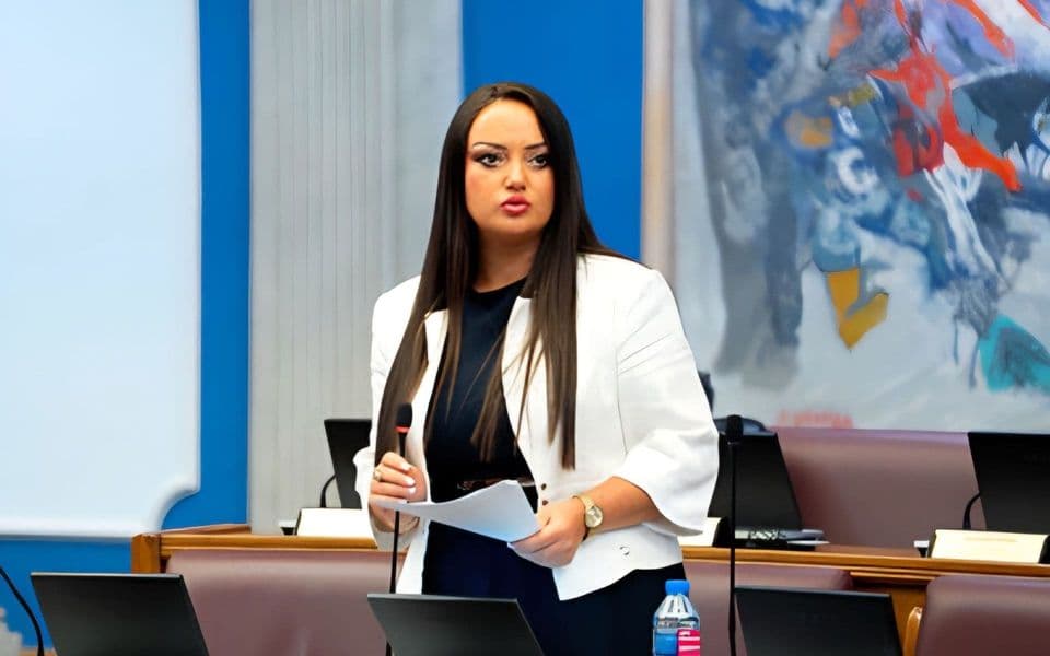 Minić Nikoliću: Kod DPS-a političko imenovanje nije bilo izuzetak, bilo je sistem