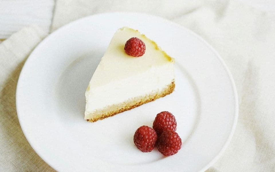 Recept dana: Proteinski čizkejk sa malinama