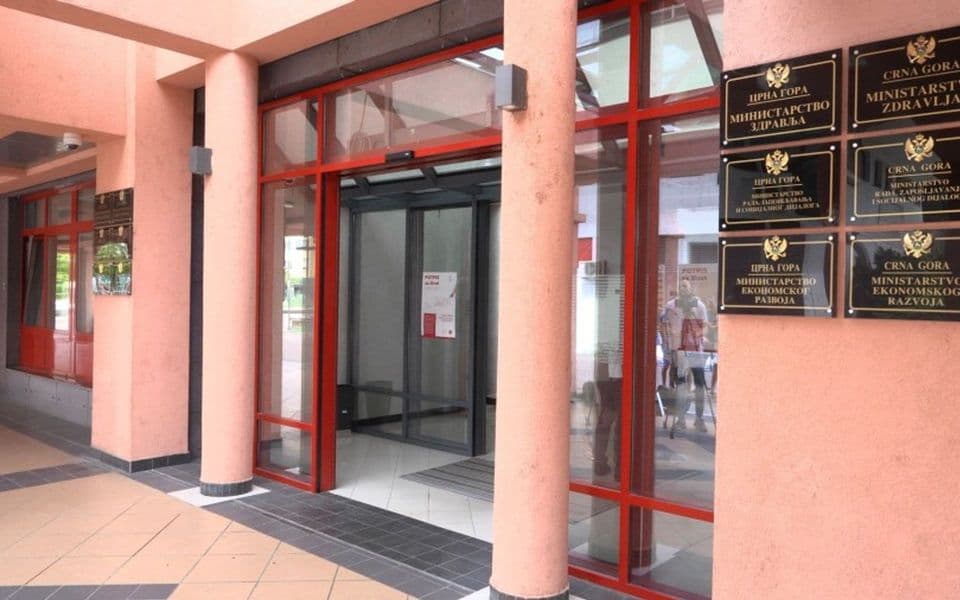 Ministarstvo nema papire ni za milione, ni za sudske isplate, ni za zgradu u kojoj radi