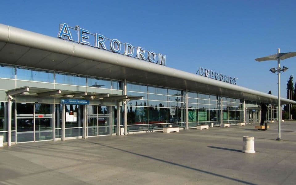 Alta grupa za N1: Macura vraćen sa podgoričkog aerodroma, nije mu uručeno rješenje o zabrani ulaska u zemlju