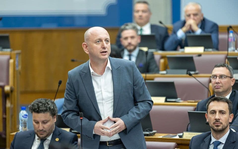 Prijava protiv poslanika Kneževića iz Rožaja stigla u Podgoricu