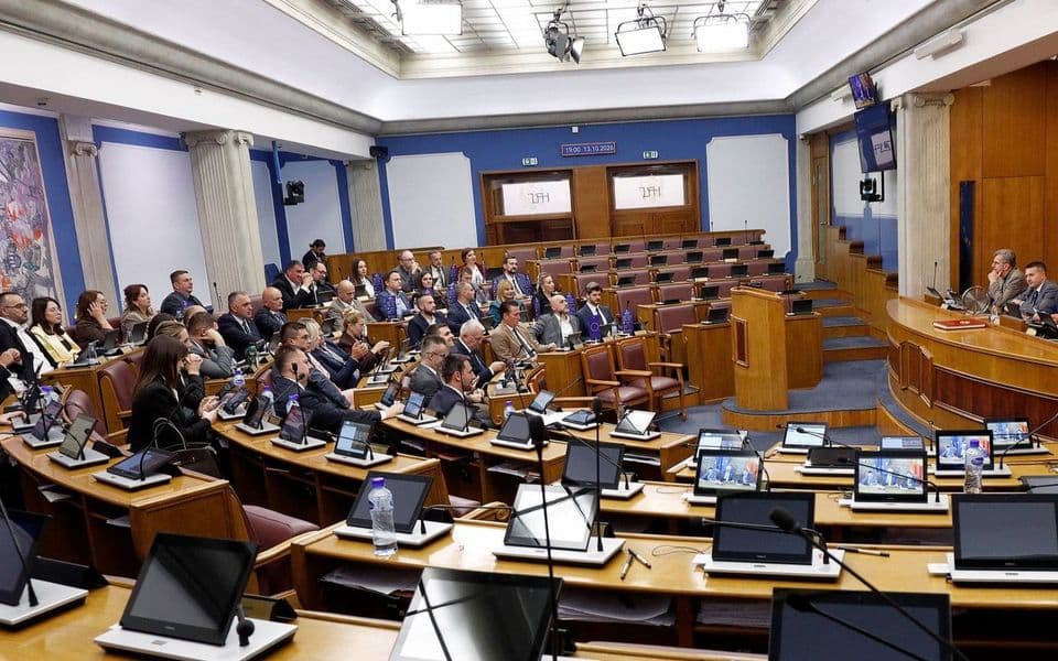 Usvojene izmjene i dopune Zakona o strancima, u ponedjeljak rasprava o izmjenama Ustava
