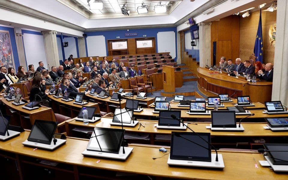 Izvor Pobjede iz vladajuće koalicije: DPS napustio salu uoči glasanja za dva člana Sudskog savjeta, uprkos dogovoru na Kolegijumu