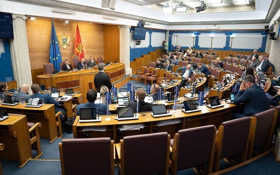 Izvor Pobjede iz DPS-a: Poruka članovima Kolegijuma demantuje tvrdnje izvora iz vladajuće koalicije