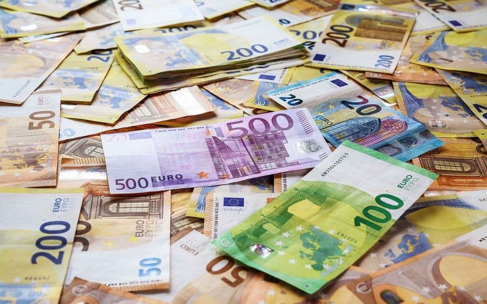 Crnogorski javni dug drastično manji od grčkog, italijanskog, francuskog, belgijskog, španskog…