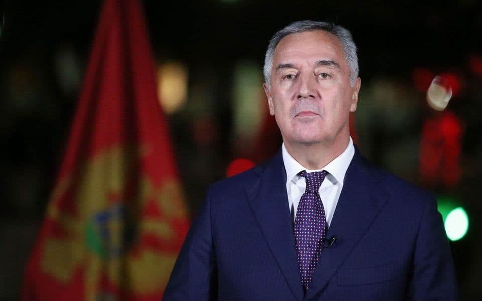 Đukanović za Pobjedu: Ne mogu oni svoju istorijsku ni aktuelnu sramotu prikriti ni onda kad posegnu za mojim imenom