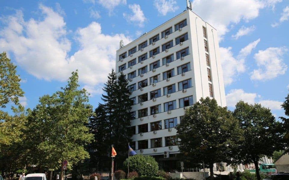 Nikšić: Neće podržati projekte povezane sa igrama na sreću, duvanom i alkoholom